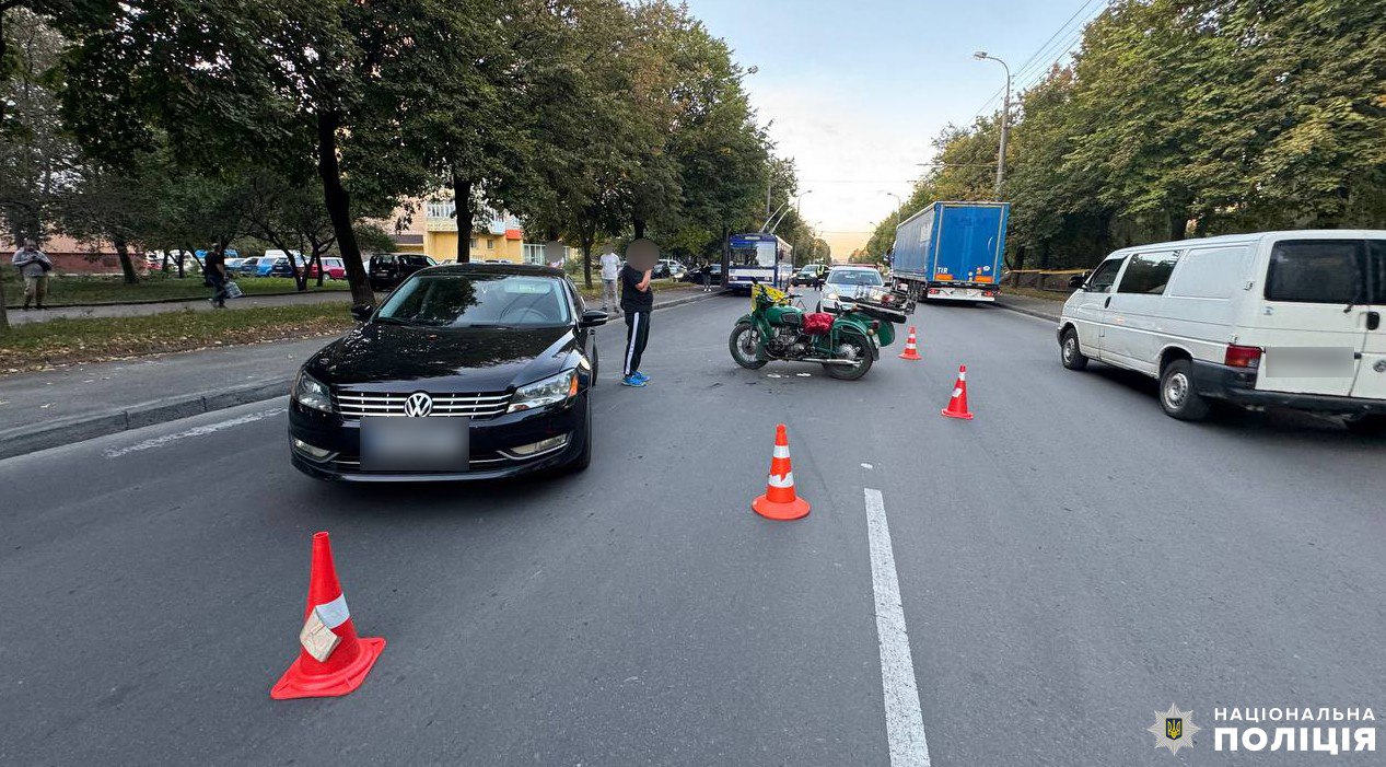 У ДТП в Рівному потрапили подружжя пенсіонерів