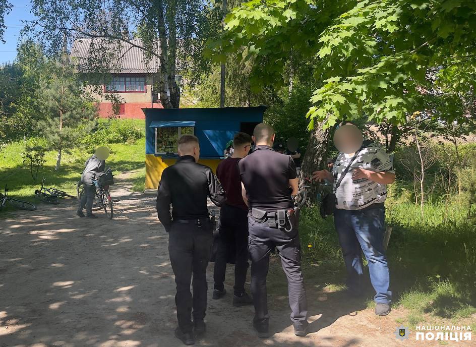 «Заступився» за співмешканку: жителю Рівненщини загрожує 5 років тюрми