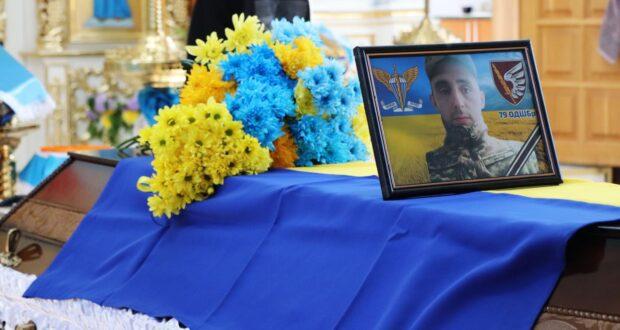 Варашська громада прощалася із земляком