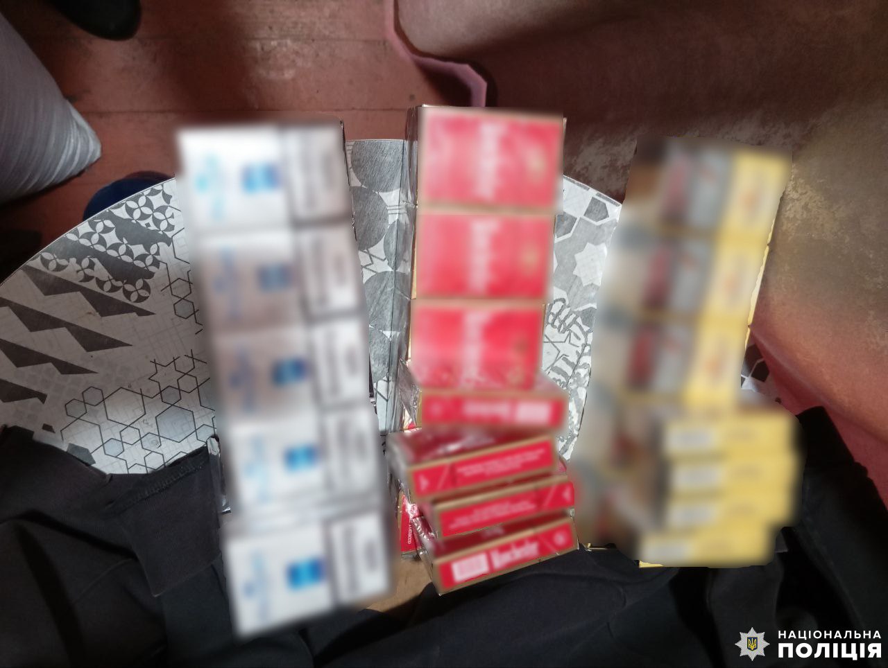 Факти продажу цигарок без марок акцизного податку виявили на Рівненщині