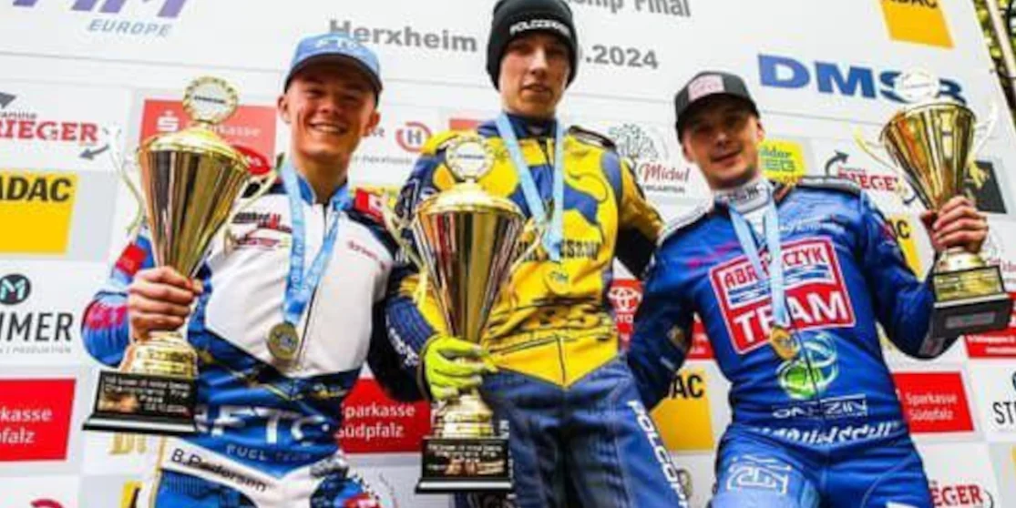 Назар Парніцький з Радивилова став чемпіоном U19 зі спідвею