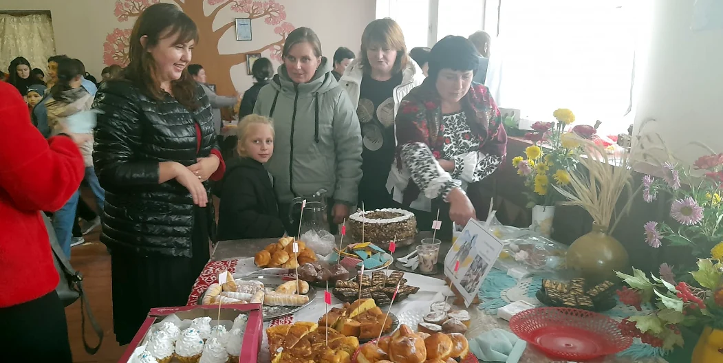 У Висоцькій ТГ на Рівненщині наярмаркували для ЗСУ майже 20 тис. грн