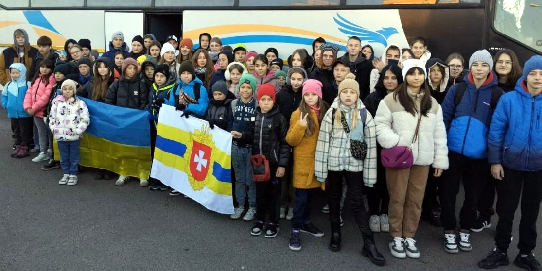 90 дітей захисників з Рівненщини поїхали на оздоровлення