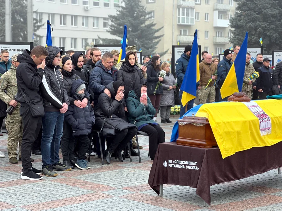У Рівному провели в останню дорогу полеглого Захисника - фото 1