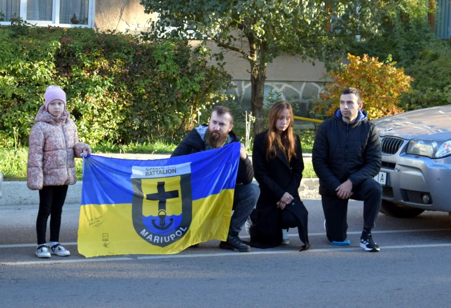 У Здолбунівській громаді провели полеглого Захисника - фото 2