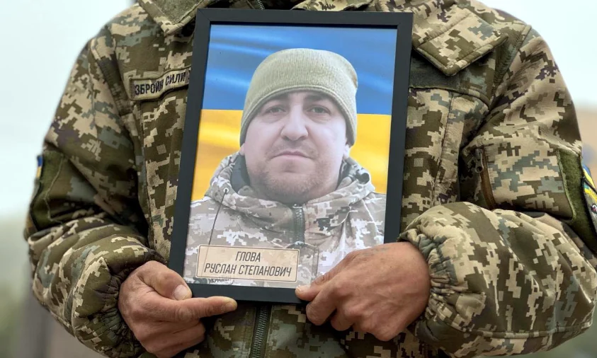 У Рівному попрощались із Русланом Гловою
