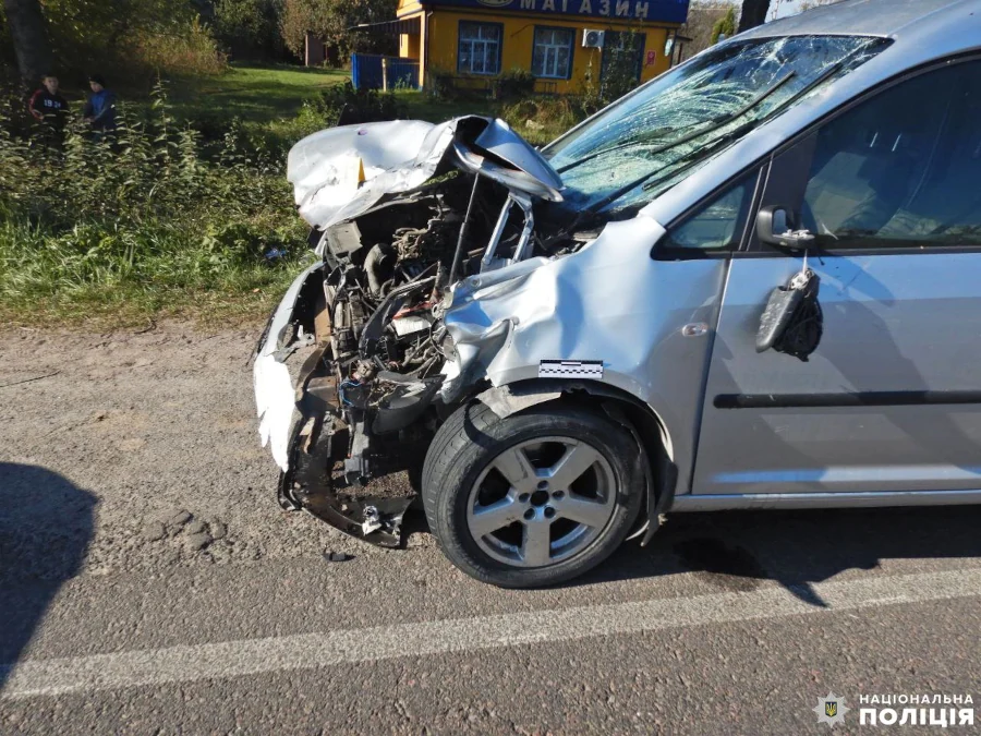 У Рівненському районі від зіткнення з фургоном загинув мотоцикліст - фото 2