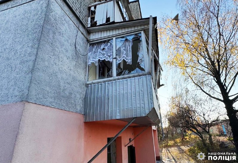 Поліцейські збирають докази ворожого обстрілу рф на Рівненщині (ФОТО) - фото 6