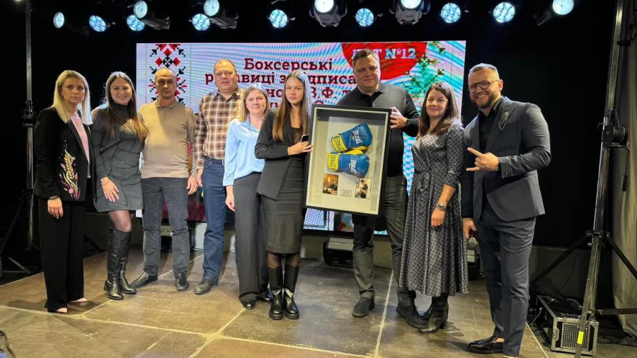 1 054 560 гривень зібрали на 19 благодійній гастро-вечері у Луцьку для ЗСУ - фото 2 1 054 560 гривень зібрали на 19 благодійній гастро-вечері у Луцьку для ЗСУ - фото 2
