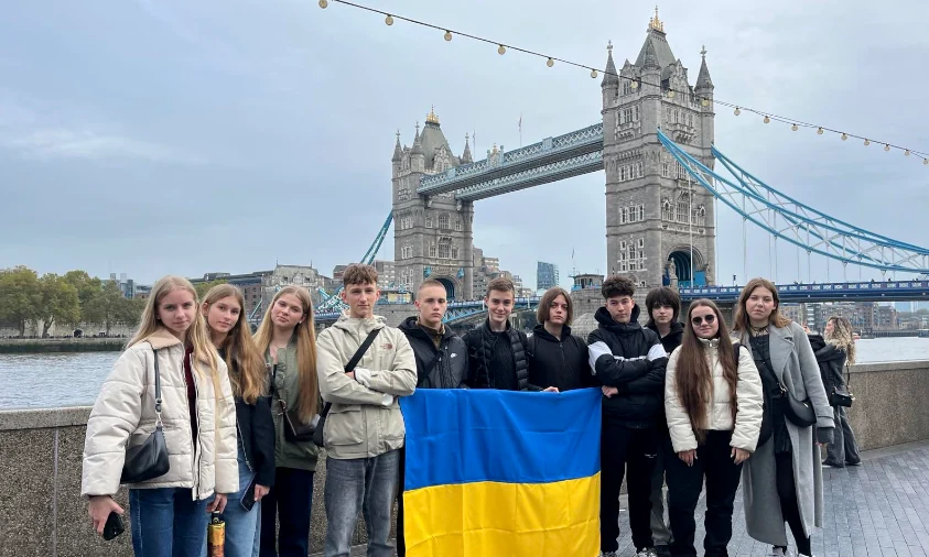 Учні ліцею з Рівного вивчали англійську у Великобританії