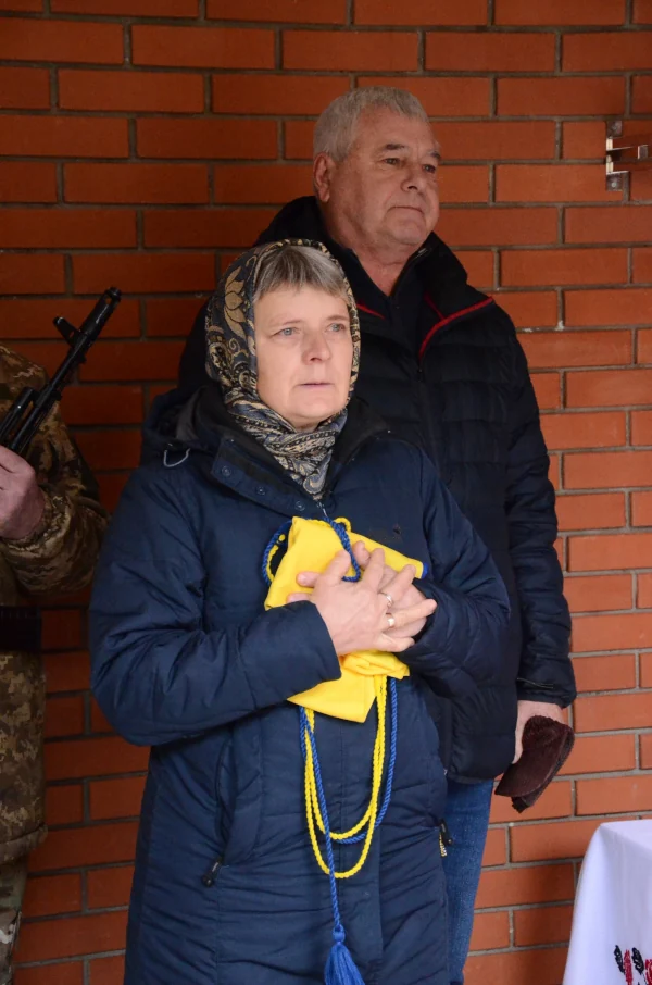 Пам'ять полеглого Героя Максима Карпенка вшанували у Рівному - фото 2