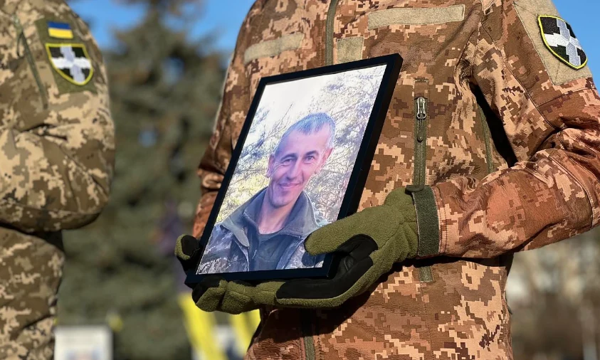 З полеглим захисником попрощалися у Рівному
