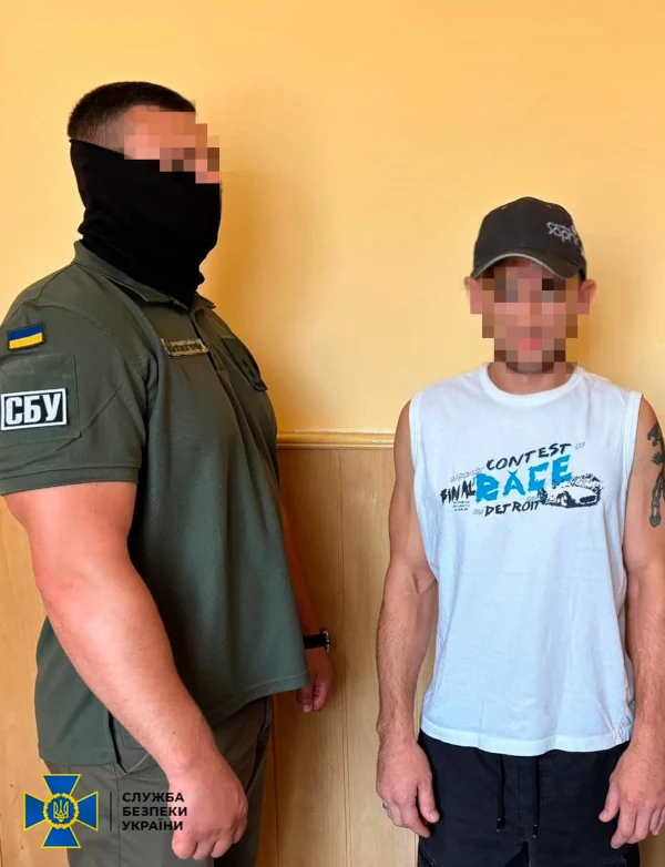 У Рівному судитимуть рецидивістів, які підпалили службові авто ЗСУ - фото 1