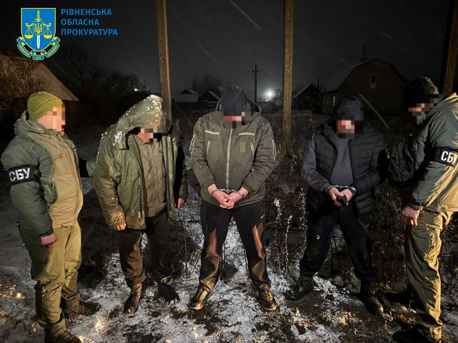 Правоохоронці заблокували на Рівненщині канал незаконного перетину кордону