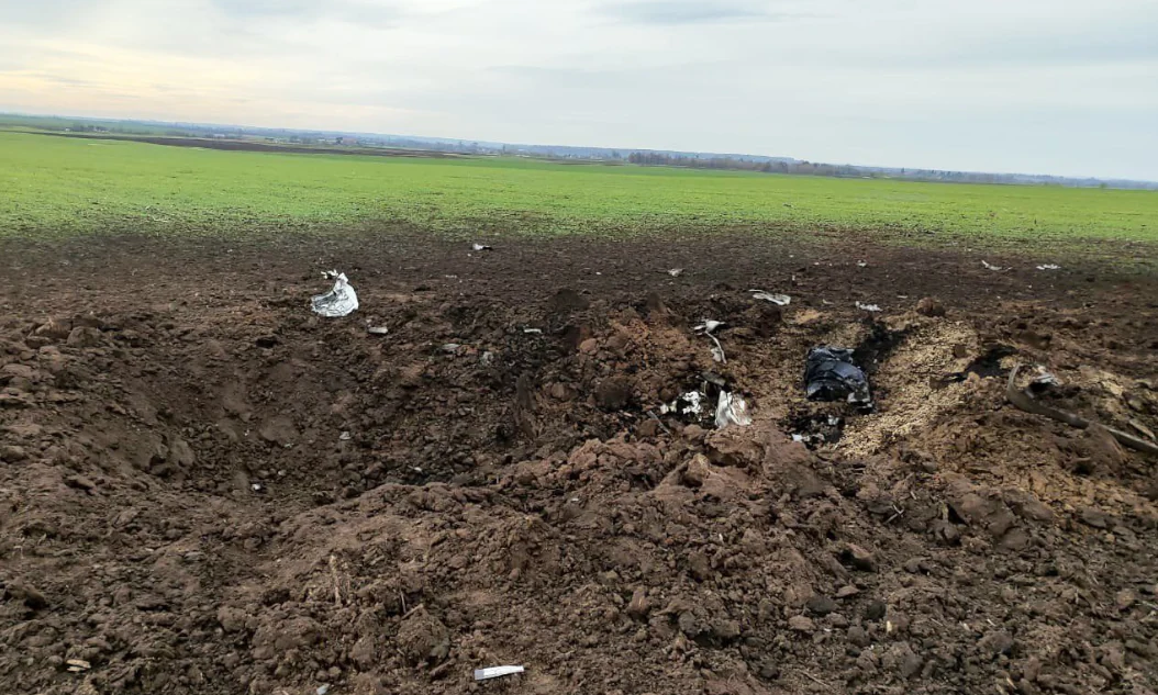 Правоохоронці зібрали уламки ракети й БПЛА на Рівненщині