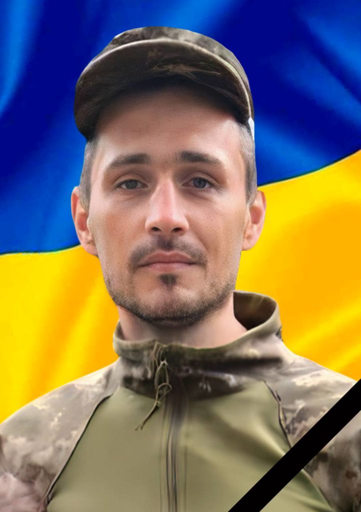 Рідним загиблих захисників вручили нагороди воїнів - фото 6