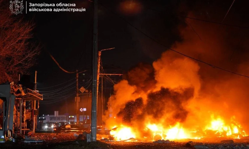 У наслідку атаки рф на Запоріжжя 6 грудня є вбиті й поранені