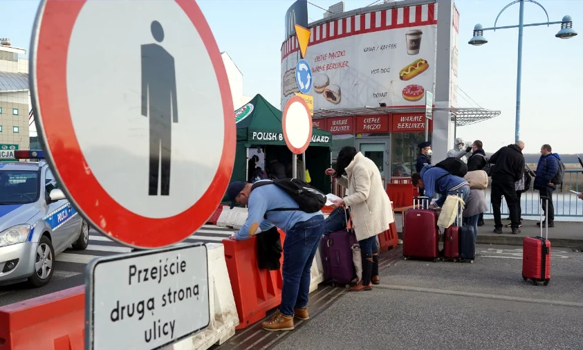 Перед святами на кордоні значно зріс пасажиропотік