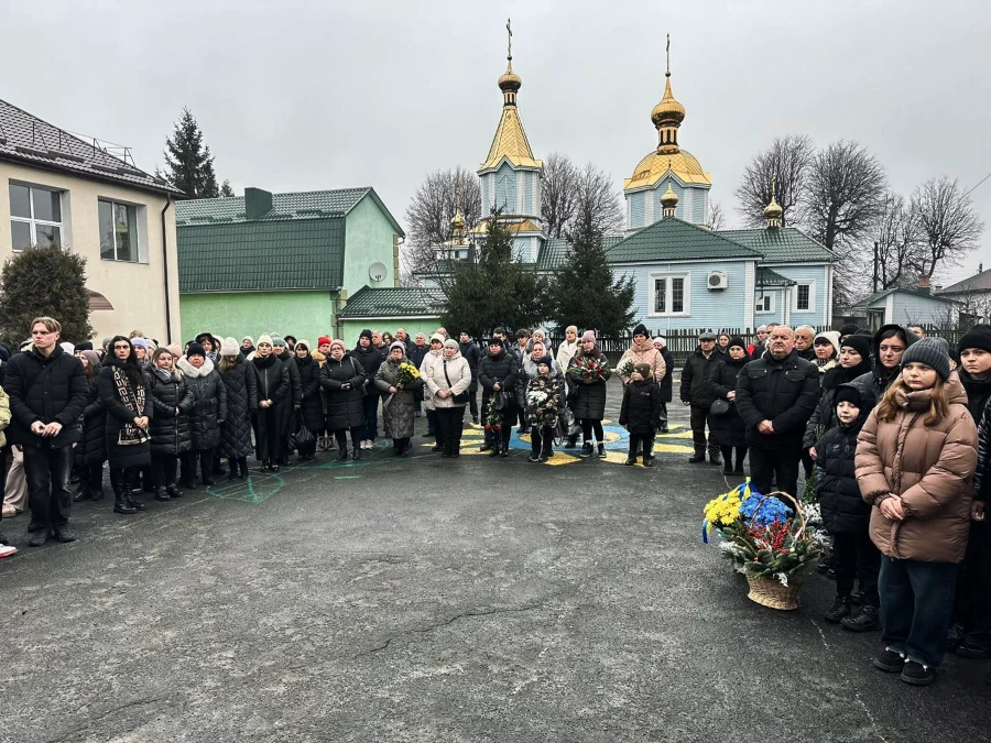 П'ять меморіальних дошок в пам'ять про воїнів відкрили на Рівненщині - фото 3