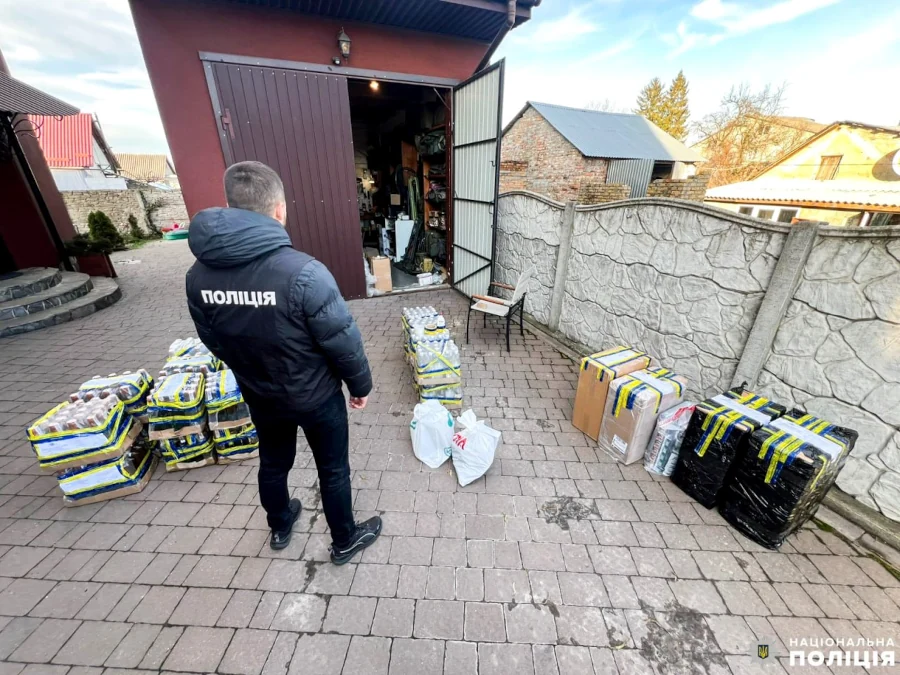 Групу осіб на незаконному виготовленні підакцизних товарів викрили на Рівненщині - фото 2