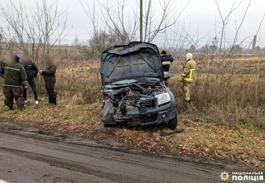 Одна особа загинула та ще троє травмувалися в ДТП у Рівненському районі - фото 2