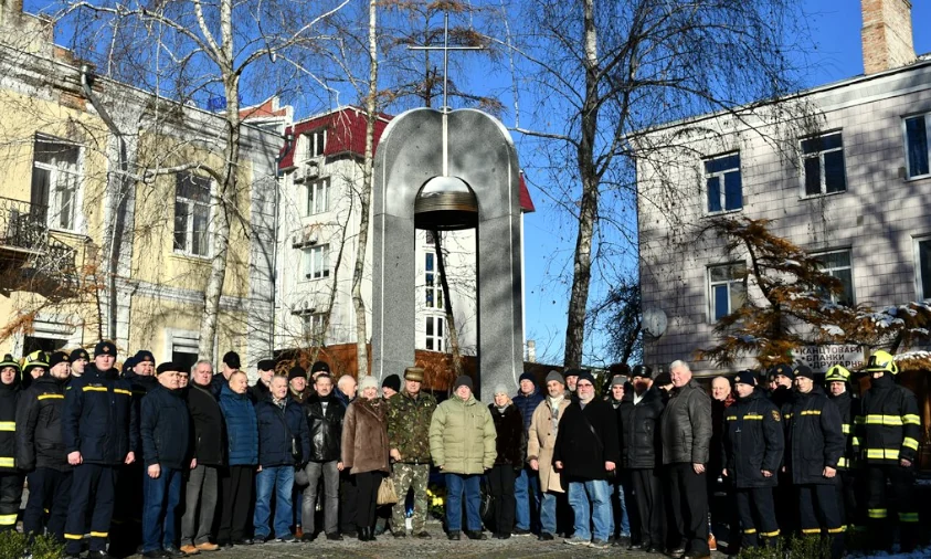 Учасників ліквідації наслідків аварії на Чорнобильській АЕС вшанували у Рівному
