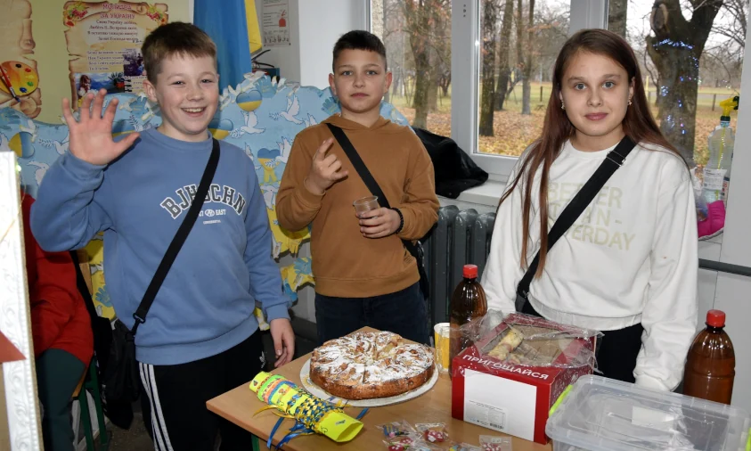 Майже 160 тис. грн для ЗСУ зібрали два ліцеї на Рівненщині