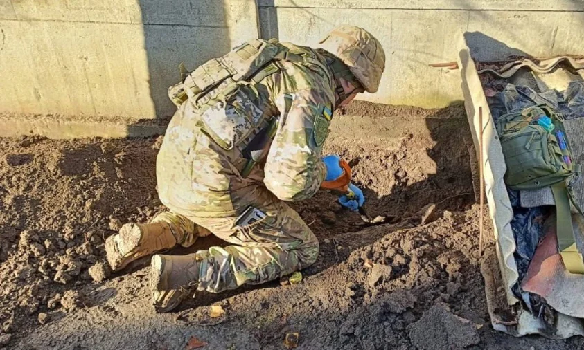34 кілограми вибухівки знайшла рівнянка біля свого будинку