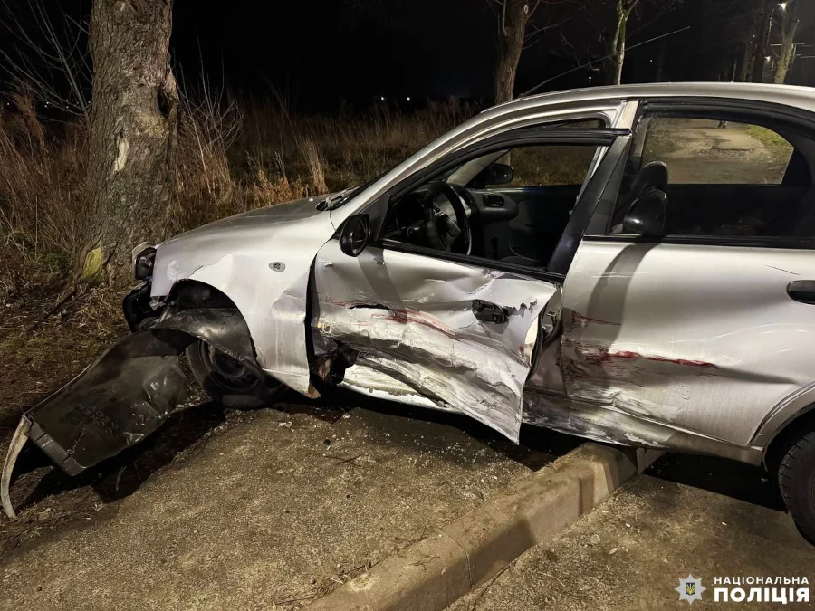 Водій скоїв ДТП у Рівному, втік, і повернувся наступного дня за авто - фото 2