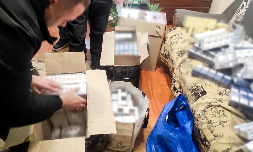 Понад 4000 пачок безакцизних цигарок вилучили правоохоронці на Рівненщині
