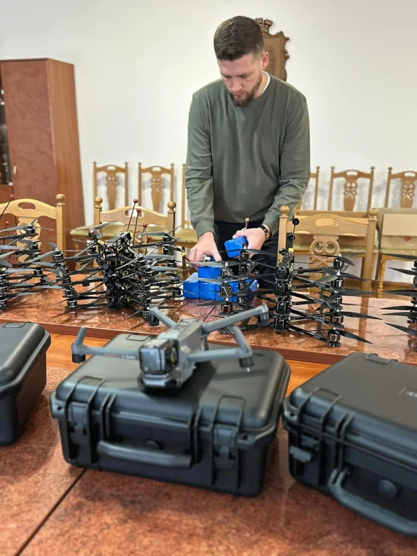 FPV-дрони, виготовлені на Рівненщині, вже на передовій - фото 1