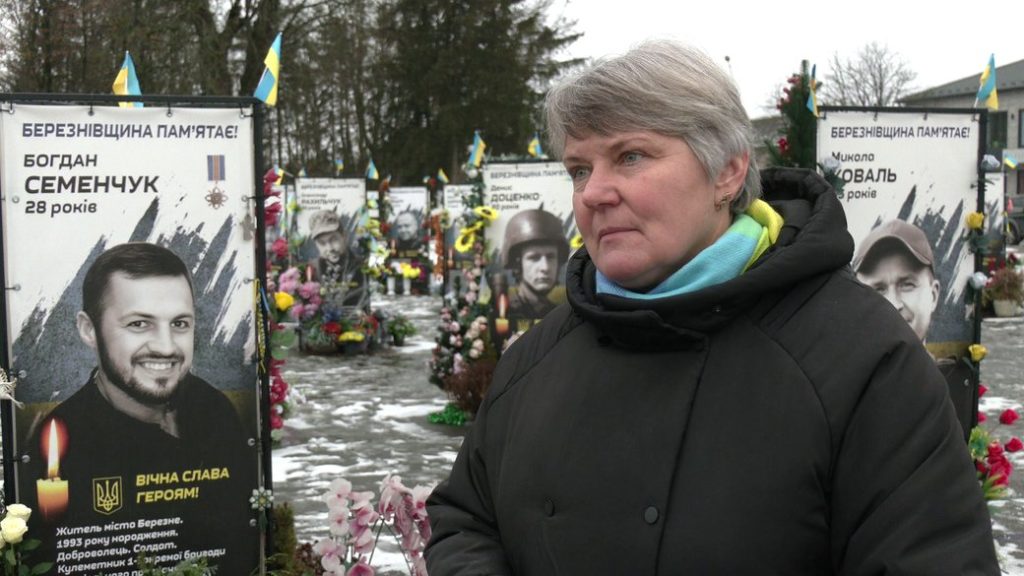 Вірші про загиблих учнів пише вчителька з Рівненщини - фото 2