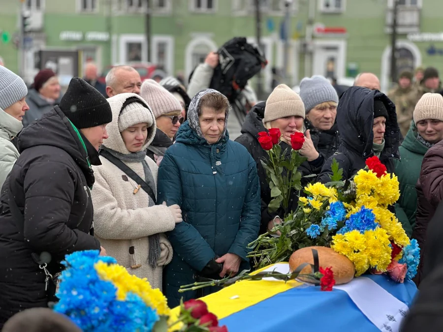 У Рівному попрощались з захисником Миколою Маргасюком - фото 1