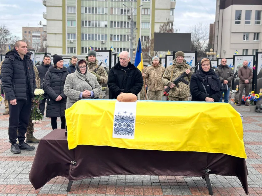 pokhoron-Volodymyr-Polishchuk-02