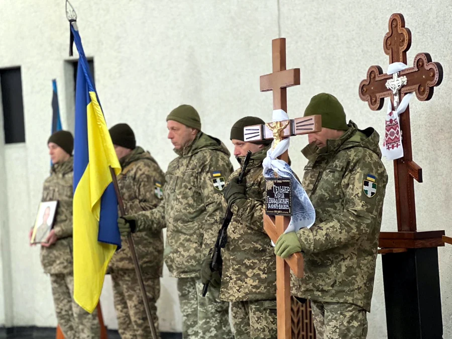 Із захисником Юрієм Гельнером попрощались у Рівному - фото 2 Із захисником Юрієм Гельнером попрощались у Рівному - фото 2
