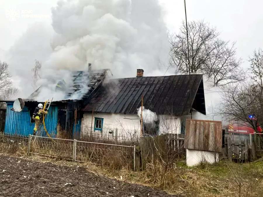 У пожежі на Рівненщині загинула жінка - фото 1