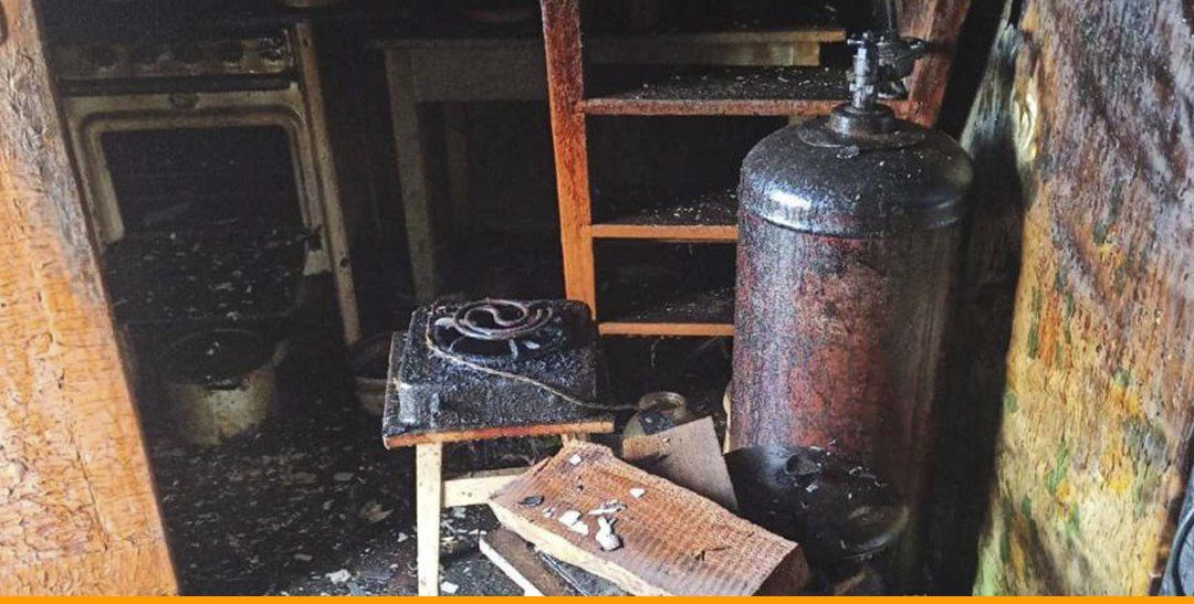Медики Рівненщини констатували смерть чоловіка на пожежі