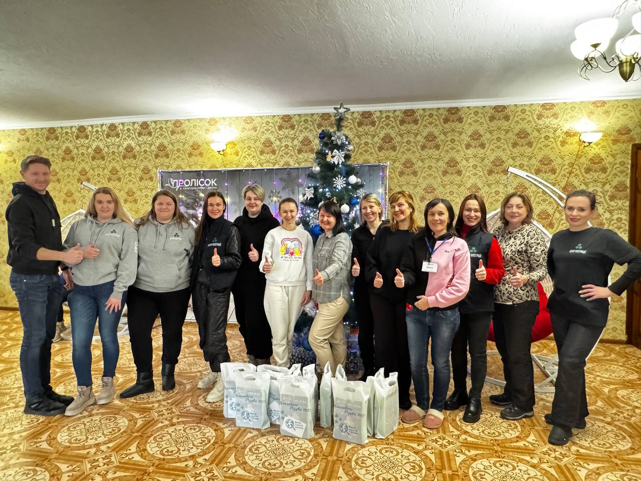 Співали колядки під час вистави діти із Сумщини