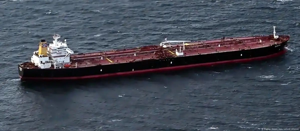 Російський танкер загрожує Балтійському морю