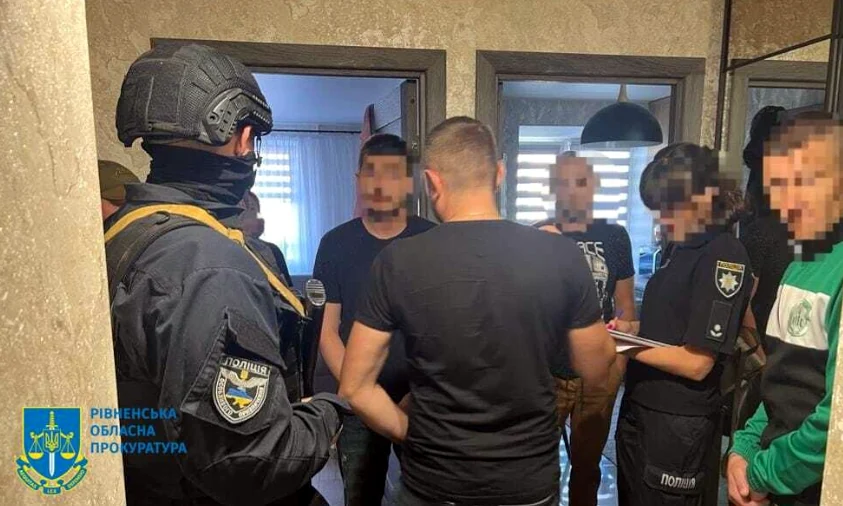 За вивезення 37 ухилянтів на Рівненщині судитимуть організовану групу