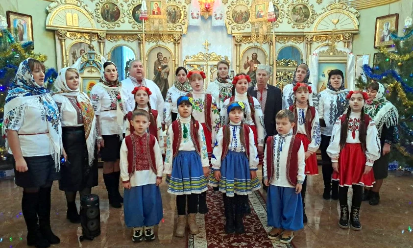 У Дубенському районі Рівненщини наярмаркували й наколядували для ЗСУ 167500 тис.