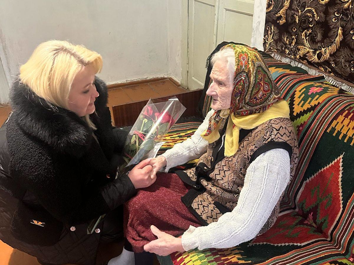Поважний ювілей відсвяткувала жителька Рівненщини Поважний ювілей відсвяткувала жителька Рівненщини