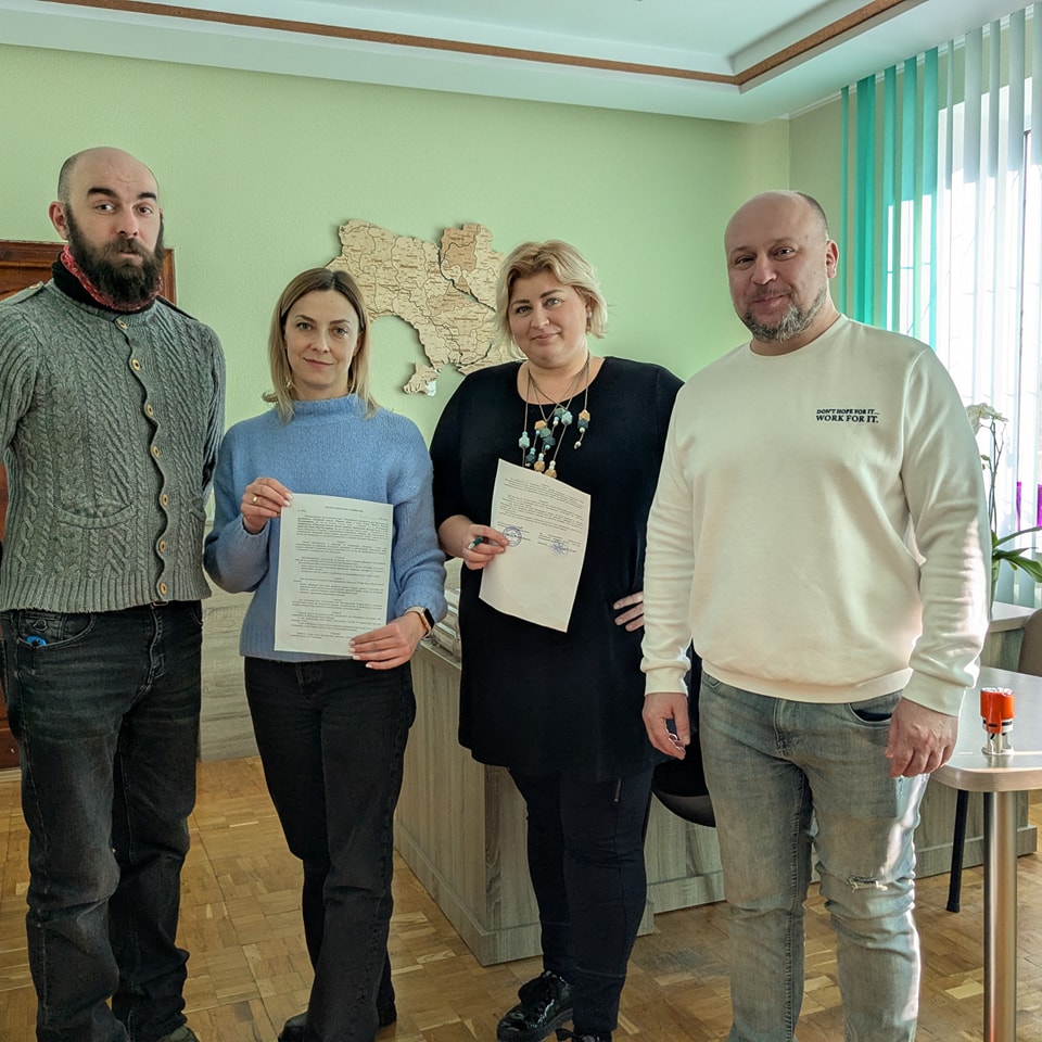 Два медзаклади у Рівному підписали меморандум з клоунами