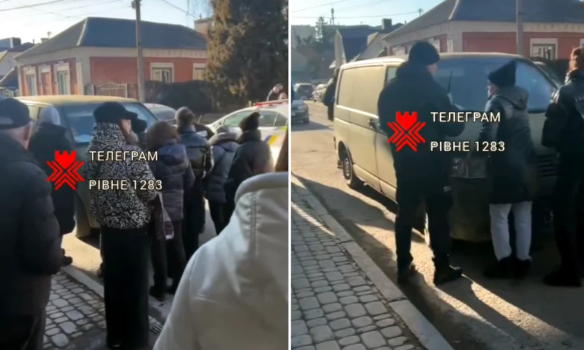 У Рівному люди блокували авто працівників ТЦК