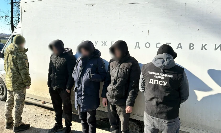 У харчових продуктах заховали мешканця Рівненщини для перетину кордону