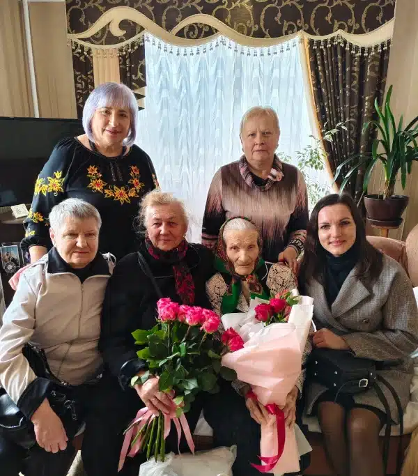 Іще одна мешканка Рівненщини відзначила своє 100-річчя - фото 1 Іще одна мешканка Рівненщини відзначила своє 100-річчя - фото 1