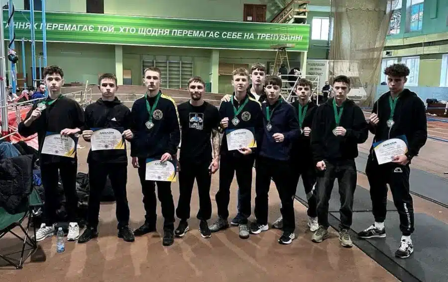 Збірна Рівненщини з кікбоксингу WAKO успішно виступила на чемпіонаті України - фото 2 Збірна Рівненщини з кікбоксингу WAKO успішно виступила на чемпіонаті України - фото 2