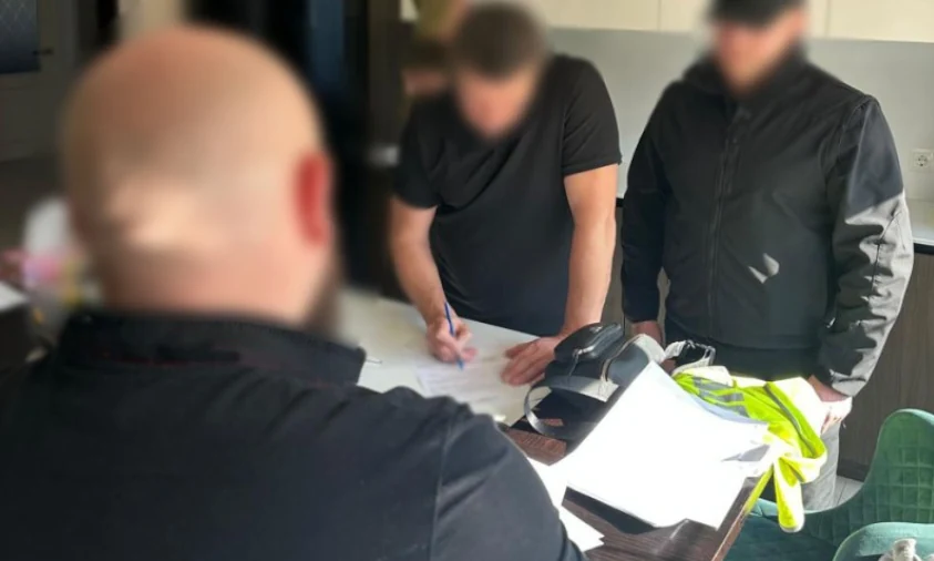 Щоб уникнути військової служби, посадовець КМДА оформив фіктивну інвалідність