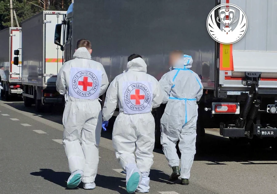 В Україну повернули тіла 909 загиблих військових - фото 1