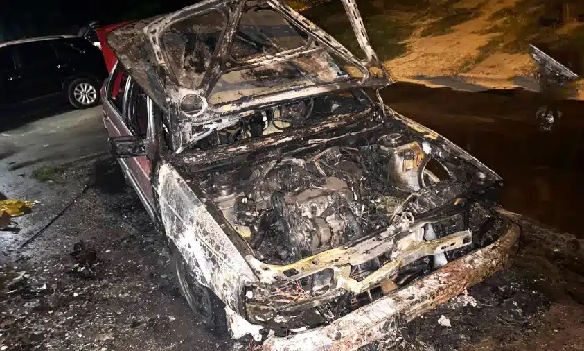 Суд виніс вирок зловмиснику, який у Рівному спалив авто